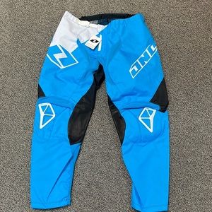 one industries riding pants